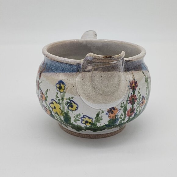 Vintage Hull Handmade Ceramic Creamer or Gravy Boat With Floral Design - Picture 5 of 8
